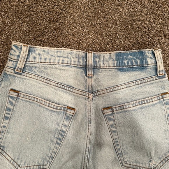 Women’s abercrombie 90’s straight Light wash jeans size 4 (27 short) Curve love - Picture 8 of 9